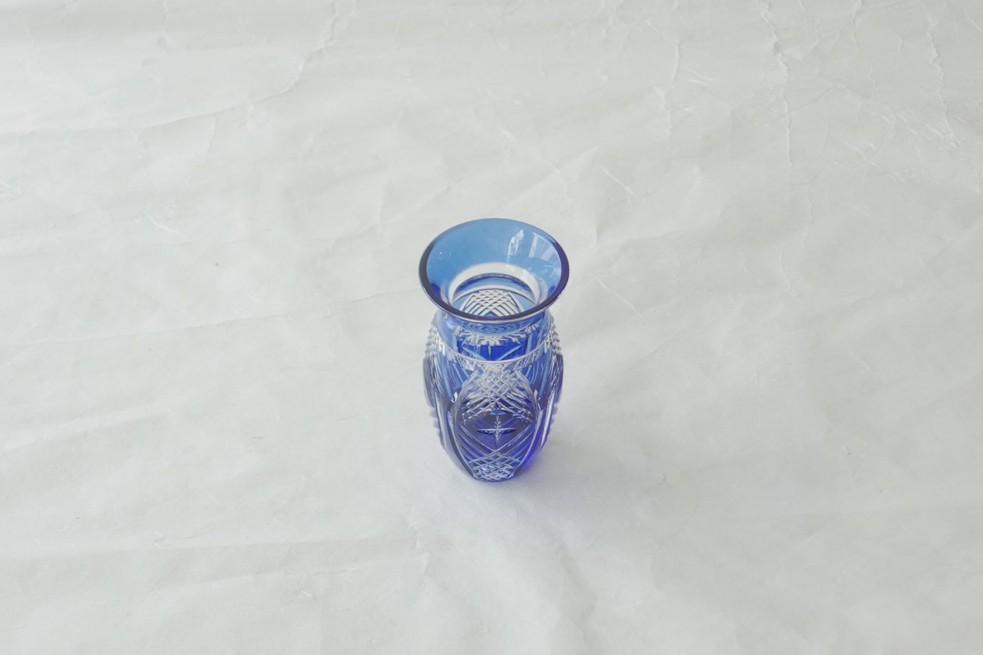 アルンシュタットクリスタル 切子花瓶 ドイツ製 コバルトブルー アルン