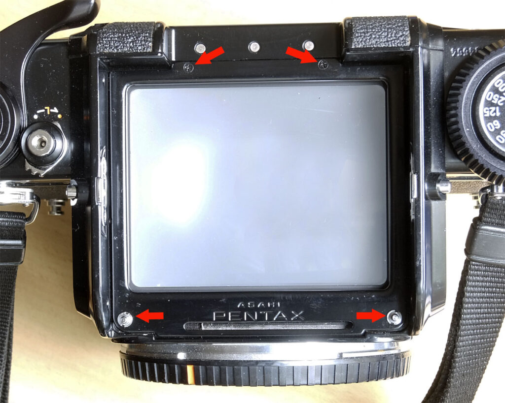 第122話 PENTAX67 ペンタックス67の露出計駆動用チェーンの修理 – こ