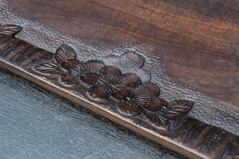 軽井沢彫の桜彫刻が華を添える角盆 DC8920 – 古福庵 [ KOFUKUAN