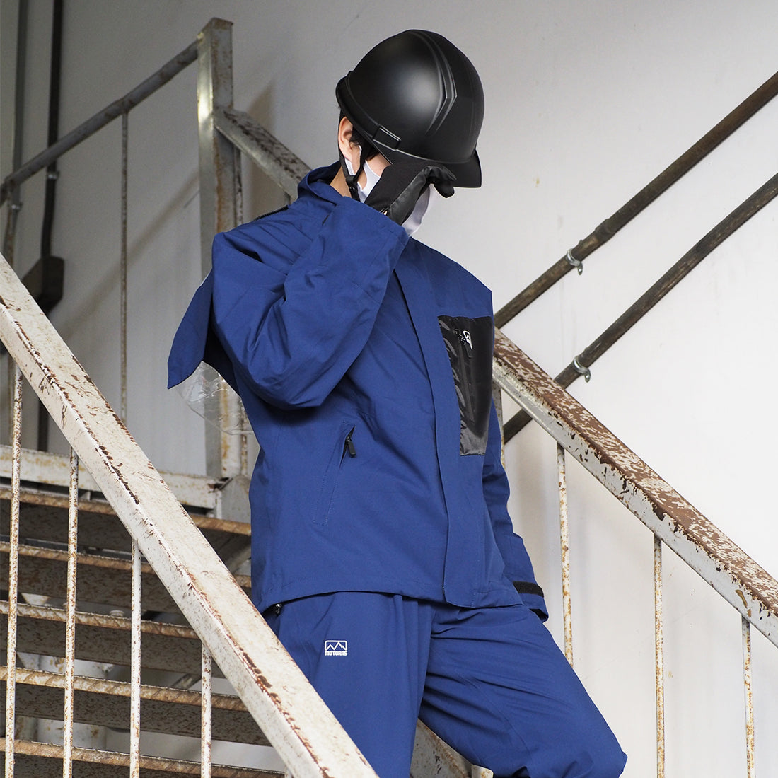 モトラスプロ M770M | 機能充実のプロ仕様レインウェア – 弘進ゴム