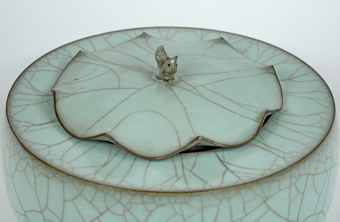 三浦小平二「青磁壺」共箱 絵画買取・販売の小竹美術