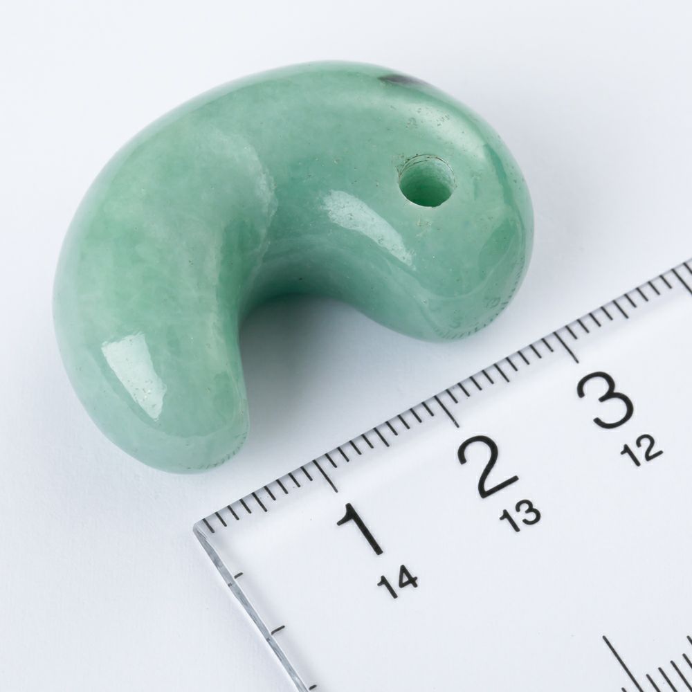 プレミアム・神話の勾玉・透明感良し・艶美麗】（プレミアム濃緑色