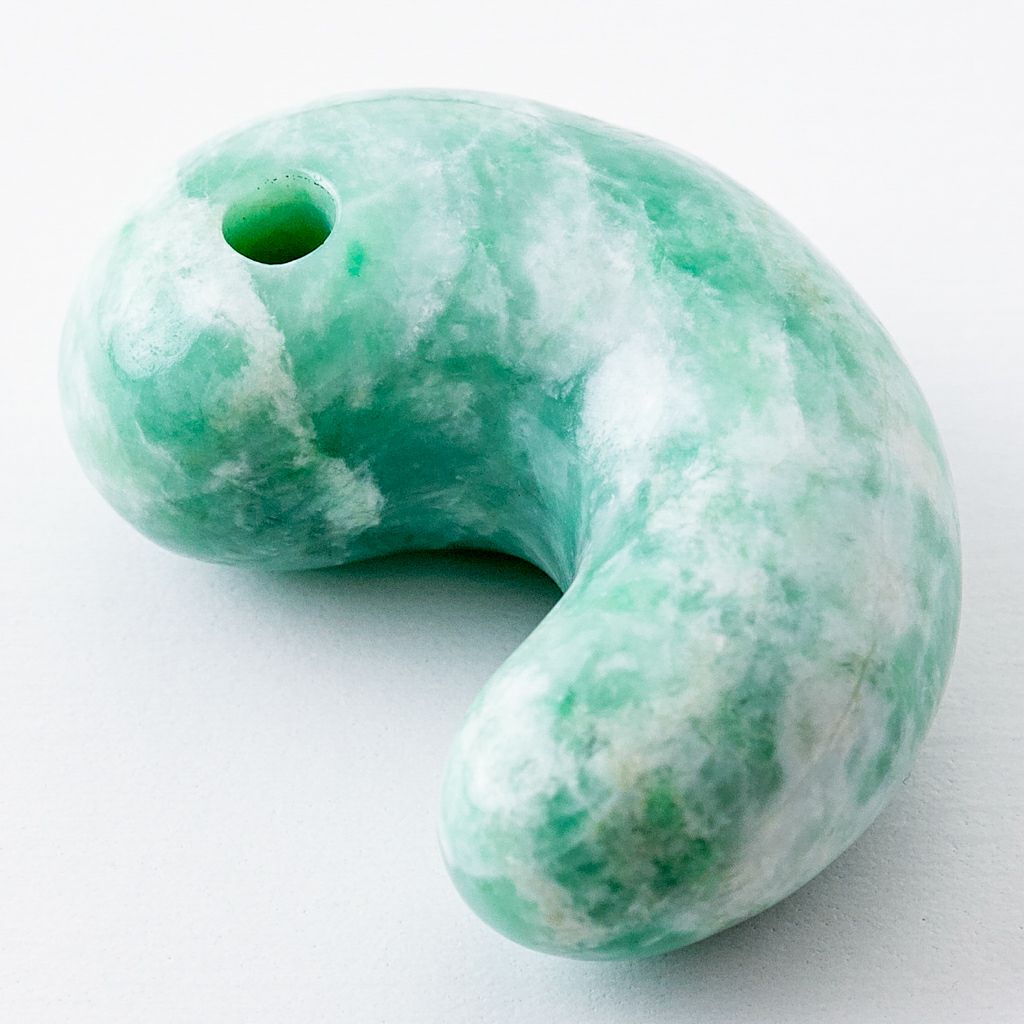 極上プレミアム・古代の勾玉・湧き上がる白雲・艶美麗】（プレミアム