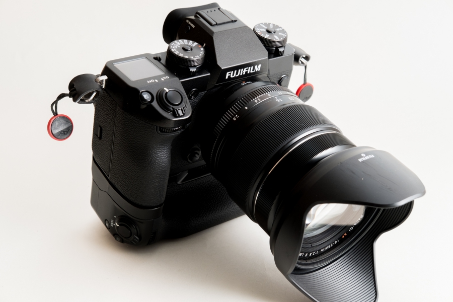 レビュー】X-H1専用縦位置パワーブースターグリップ VPB-XH1のサイズ感