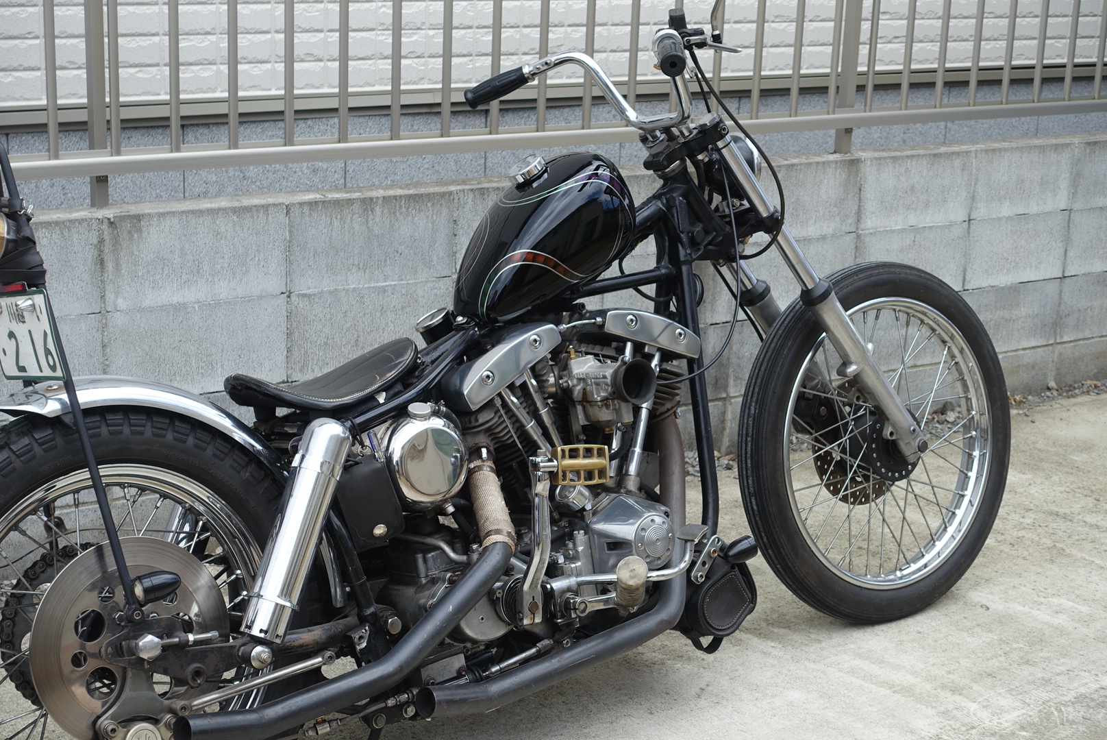 ショベルヘッドのスポークホイール化をするには？フロント21インチ