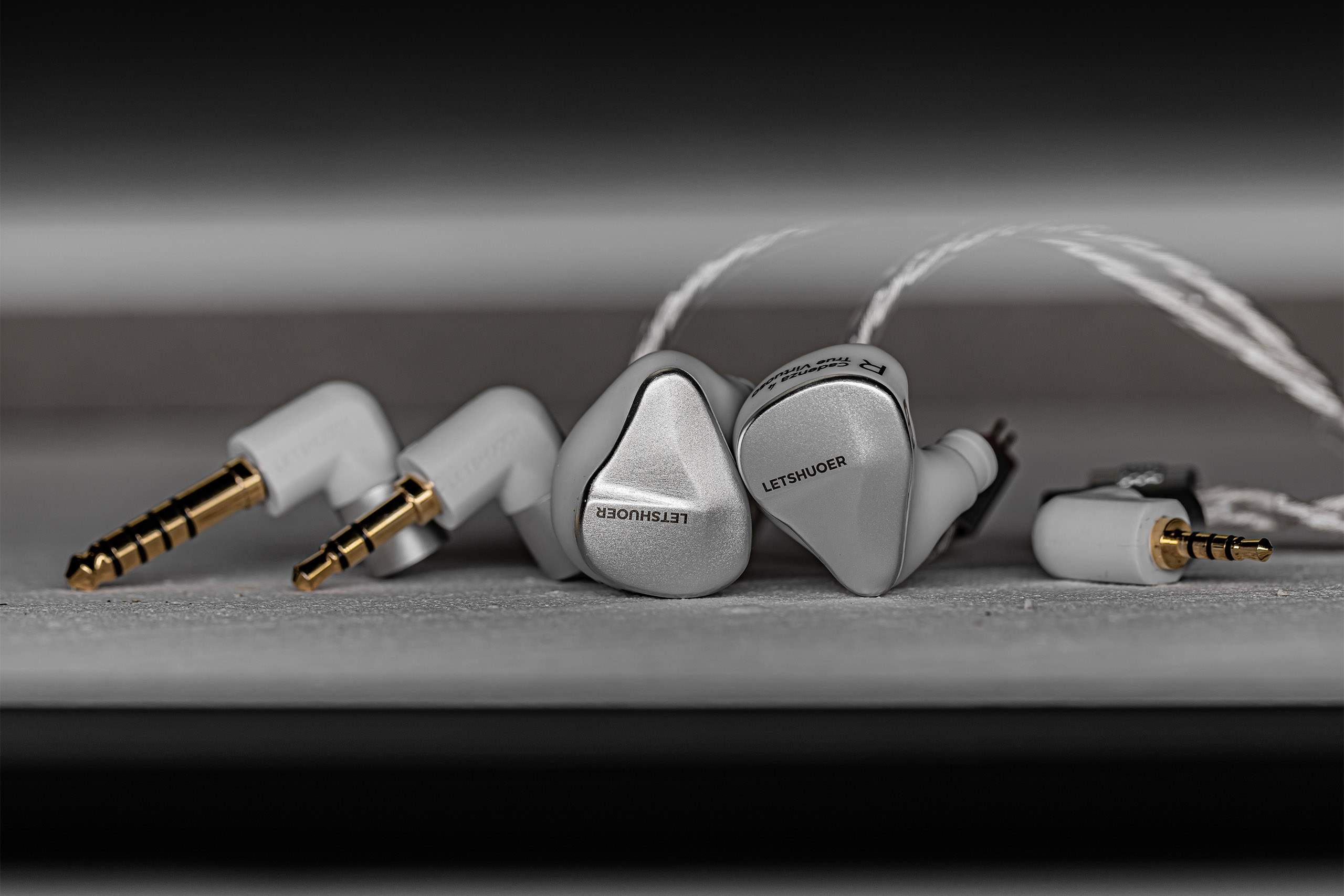 Cadenza 4 – ナイコム株式会社