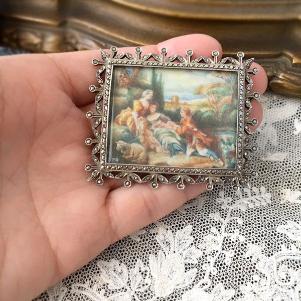 恋人たちのミニアチュールブローチ - アンティーク k-nuts