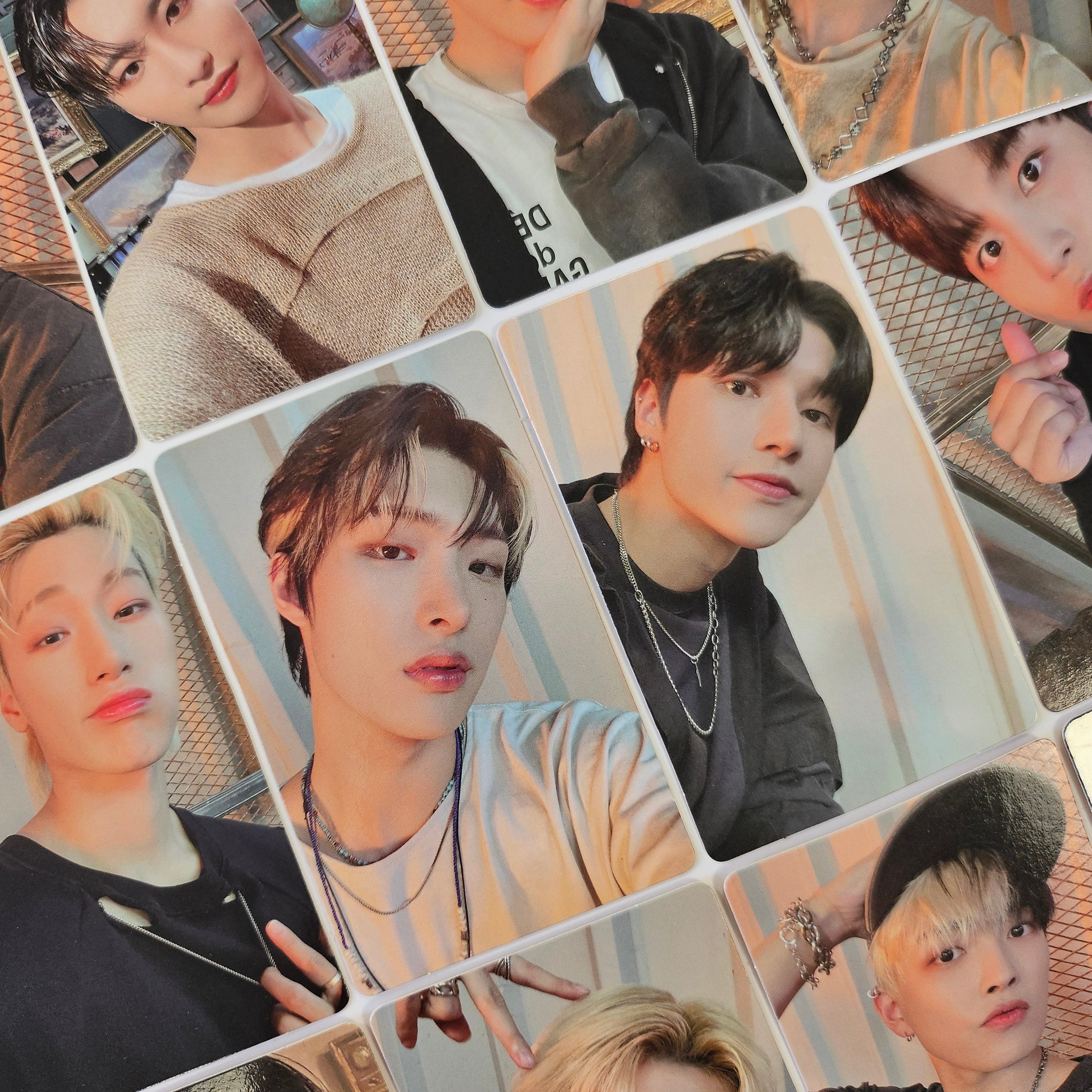 ATEEZ - The World Ep.1: Movement BEATROAD X KAURA Photocards – K Stars