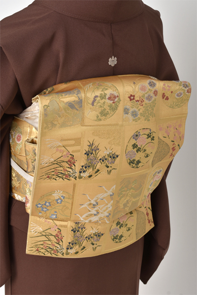 色留袖〔こげ茶色地に波がしら〕｜着物レンタルあき (来店着付け無料