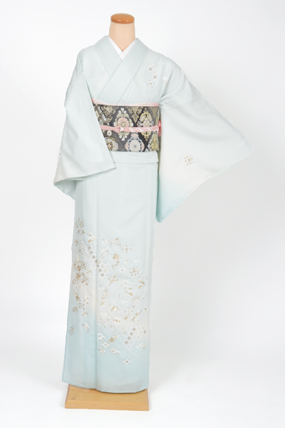 訪問着［空色・宝尽くし刺繍]｜着物レンタルあき (来店着付け無料