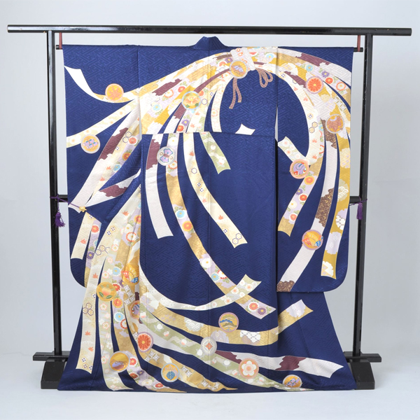 振袖[紺地の束ね熨斗模様]｜着物レンタルあき (来店着付け無料・全国