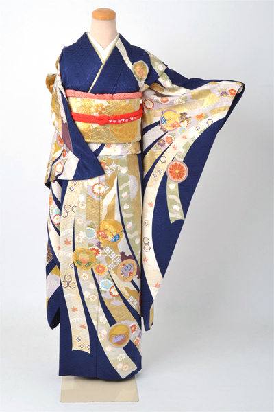 振袖[紺地の束ね熨斗模様]｜着物レンタルあき (来店着付け無料・全国