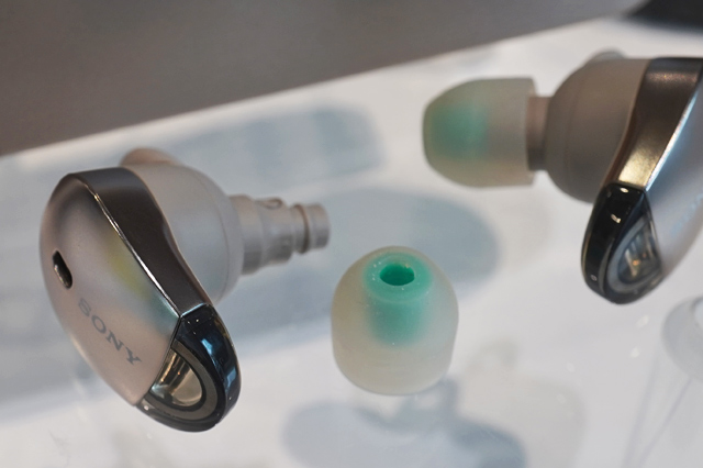 ワイヤレスノイズキャンセリングステレオヘッドセット「WF-1000X」を