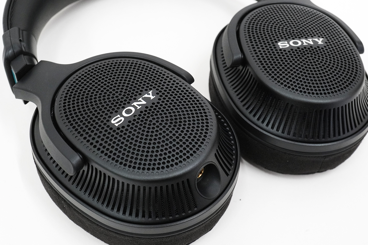 モニターヘッドホン「MDR-MV1」レビュー。自分の周りに広がる音場は