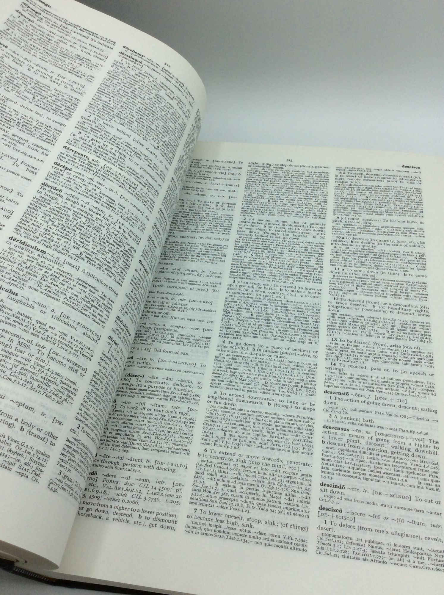 OXFORD LATIN DICTIONARY | ed P G. W. Glare | Combined Edition, 3rd