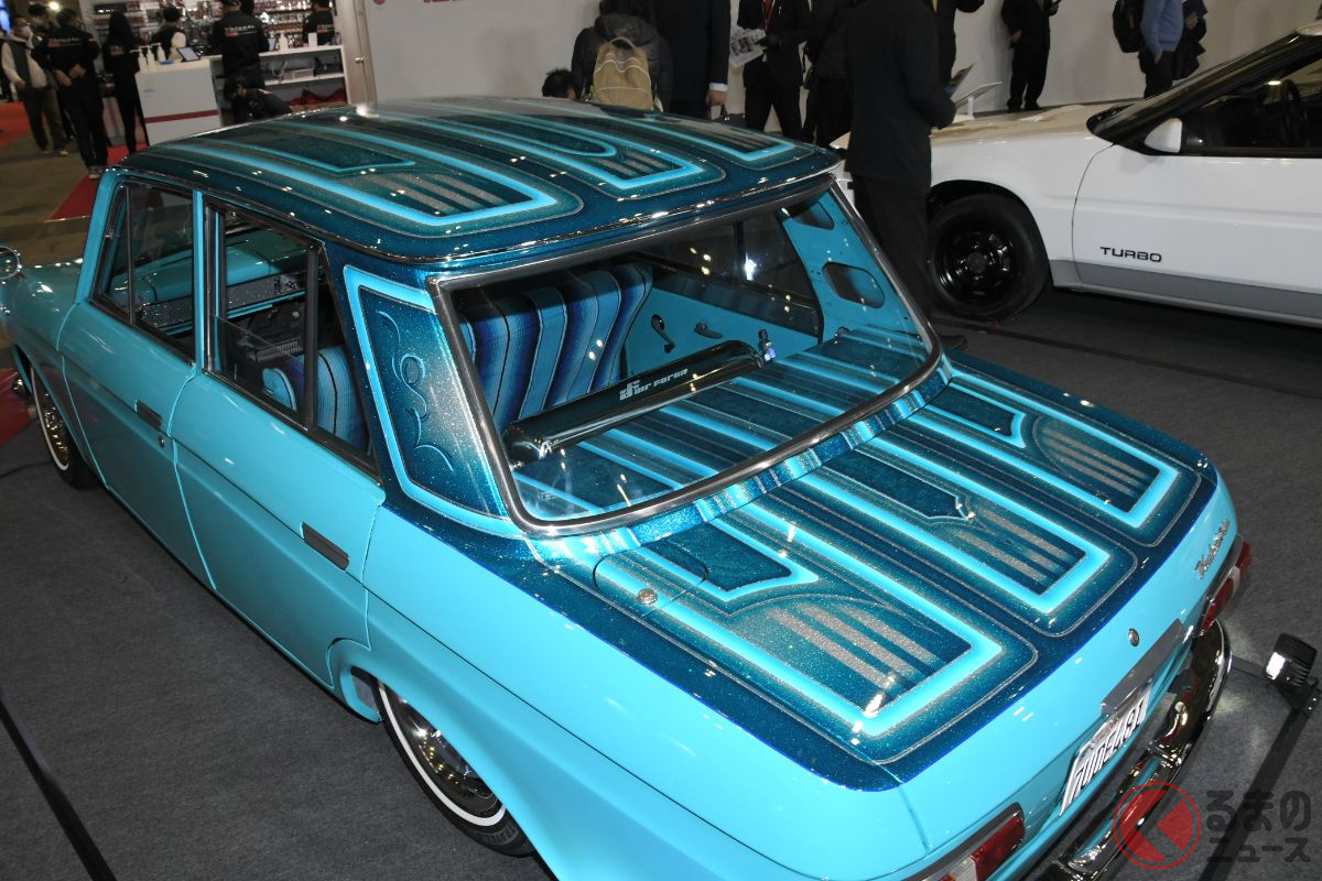 超ド派手な日産「ブルーバード」が50数年ぶりに復活！ 青ラメ塗装