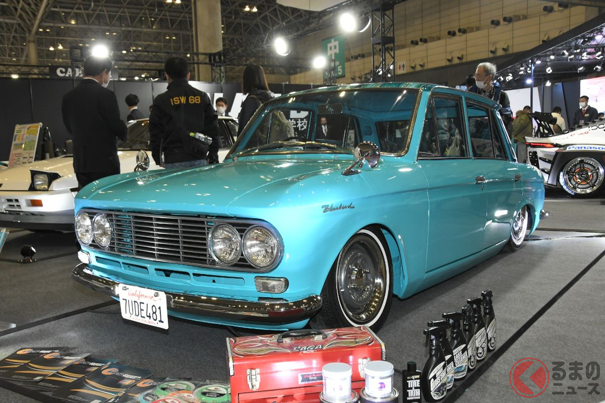 超ド派手な日産「ブルーバード」が50数年ぶりに復活！ 青ラメ塗装