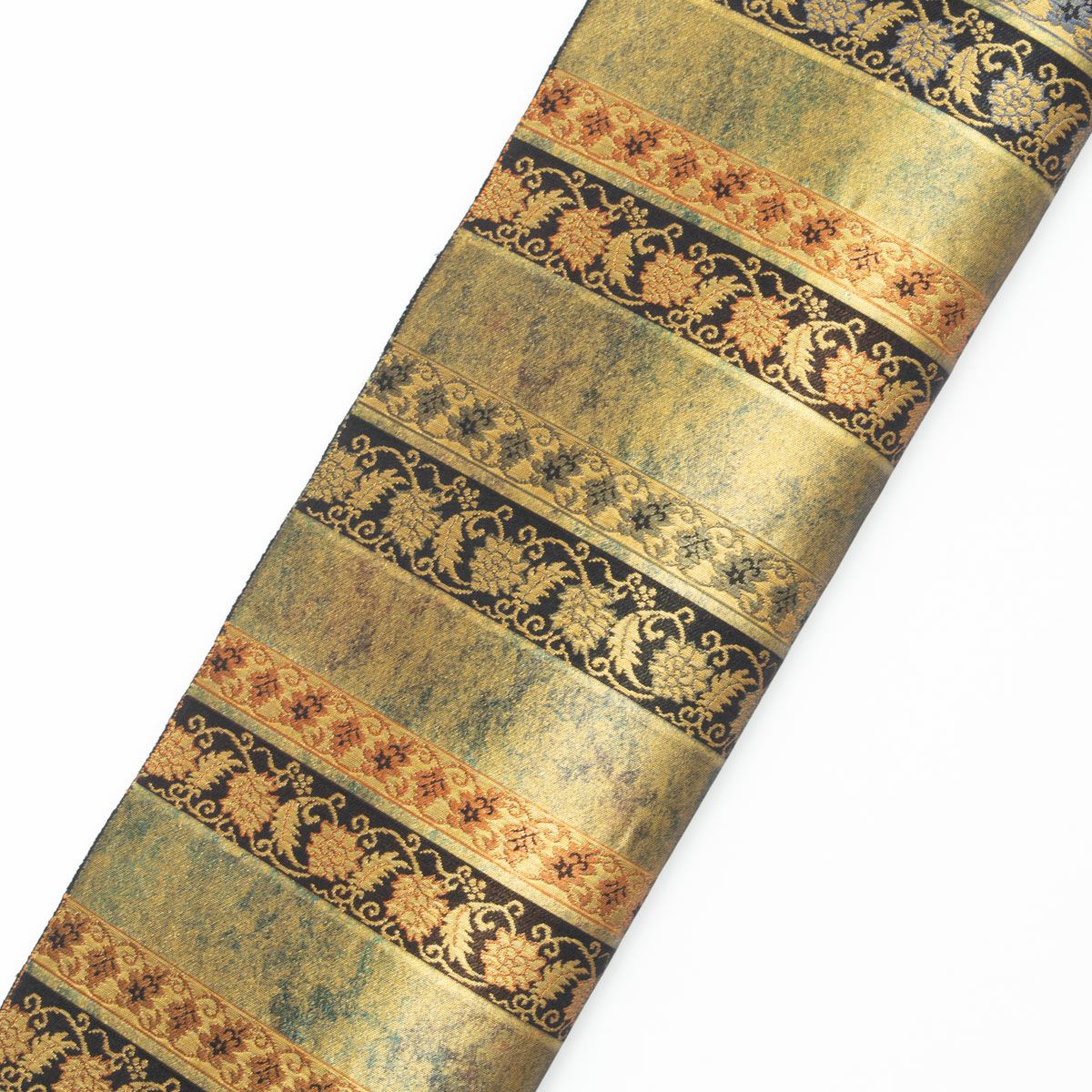 袋帯 引箔 有職文様 名物裂 宝相華 唐草文様 横段取り 黒 ゴールド