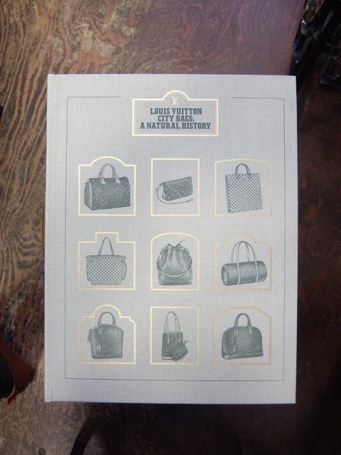 Louis Vuitton City Bags: A Natural Historyとルイ・ヴィトン シティ