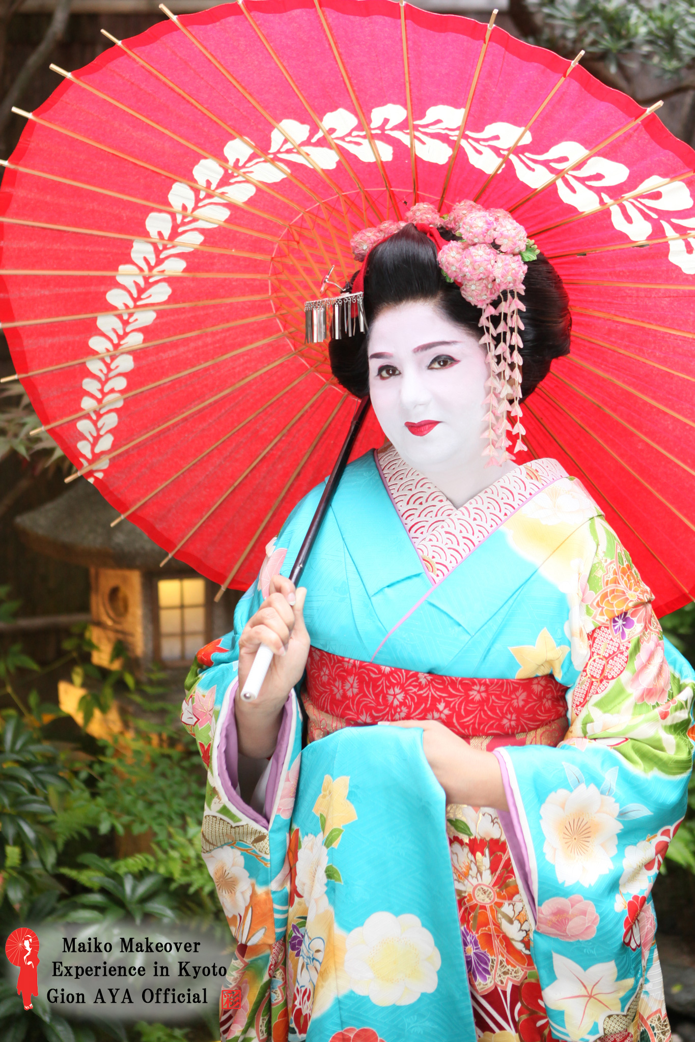 今回は舞妓さんのカツラについて書いてみたので、良かったら読んでみて