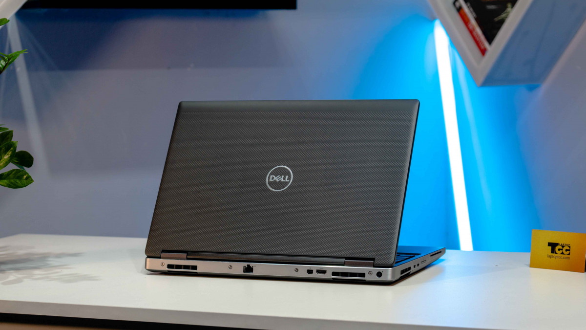 Dell Precision 7540 | i7-9750H | RAM 16GB | SSD 512GB | FHD IPS |