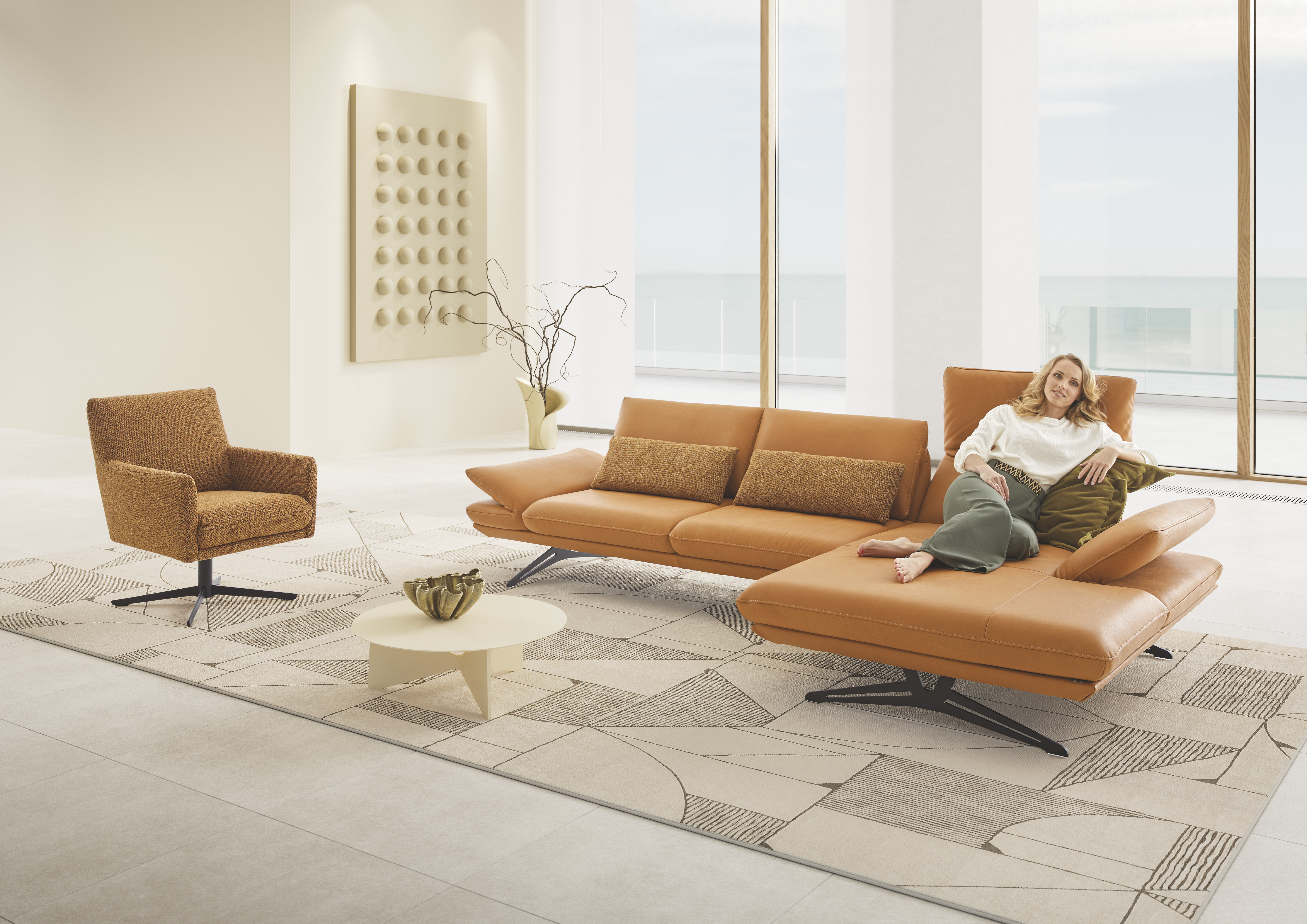 KOINOR（コイノール） | 取り扱いブランド | LAPIAS万代家具 | 愛知県