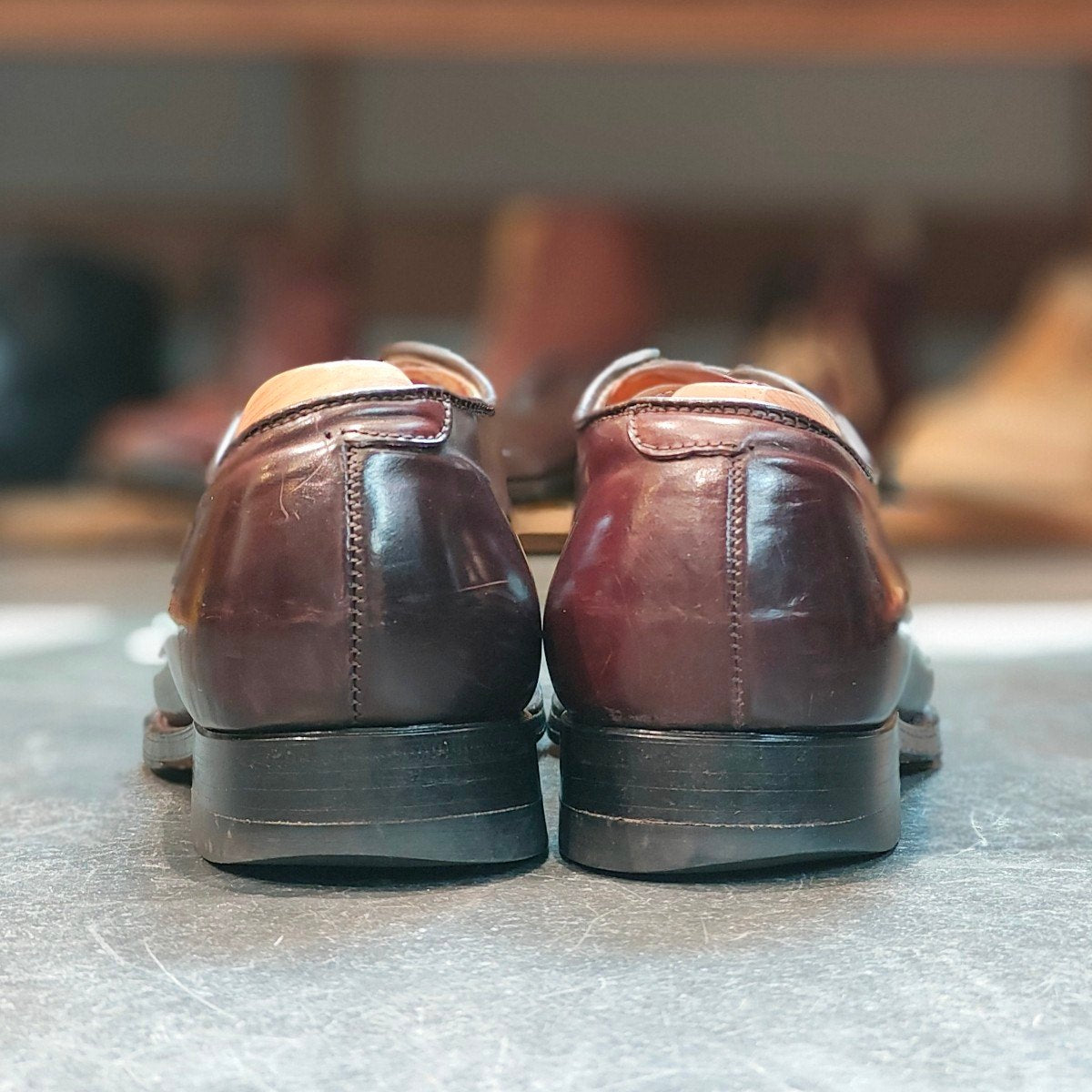 美品 【ALDEN】オールデン 56201 パンチドキャップトゥ コードバン