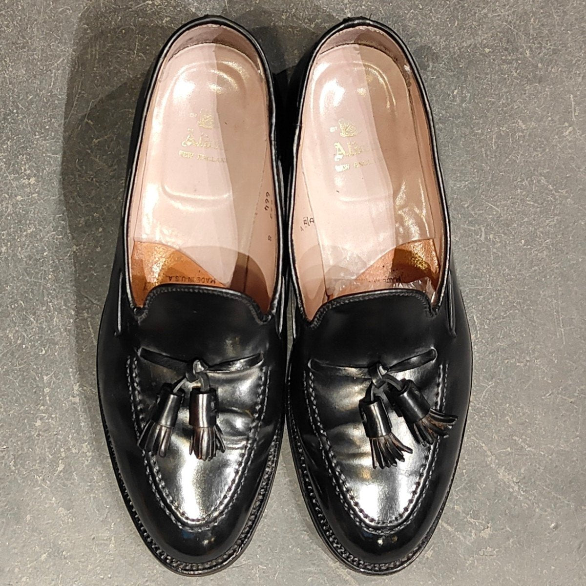 極美品 【ALDEN】オールデン 664 タッセルローファー コードバン