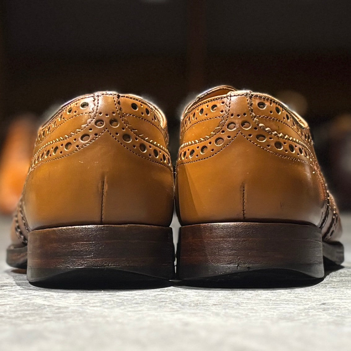 Church´s】チャーチ バーウッド 5都市 ウイングチップ カーフ サンダル