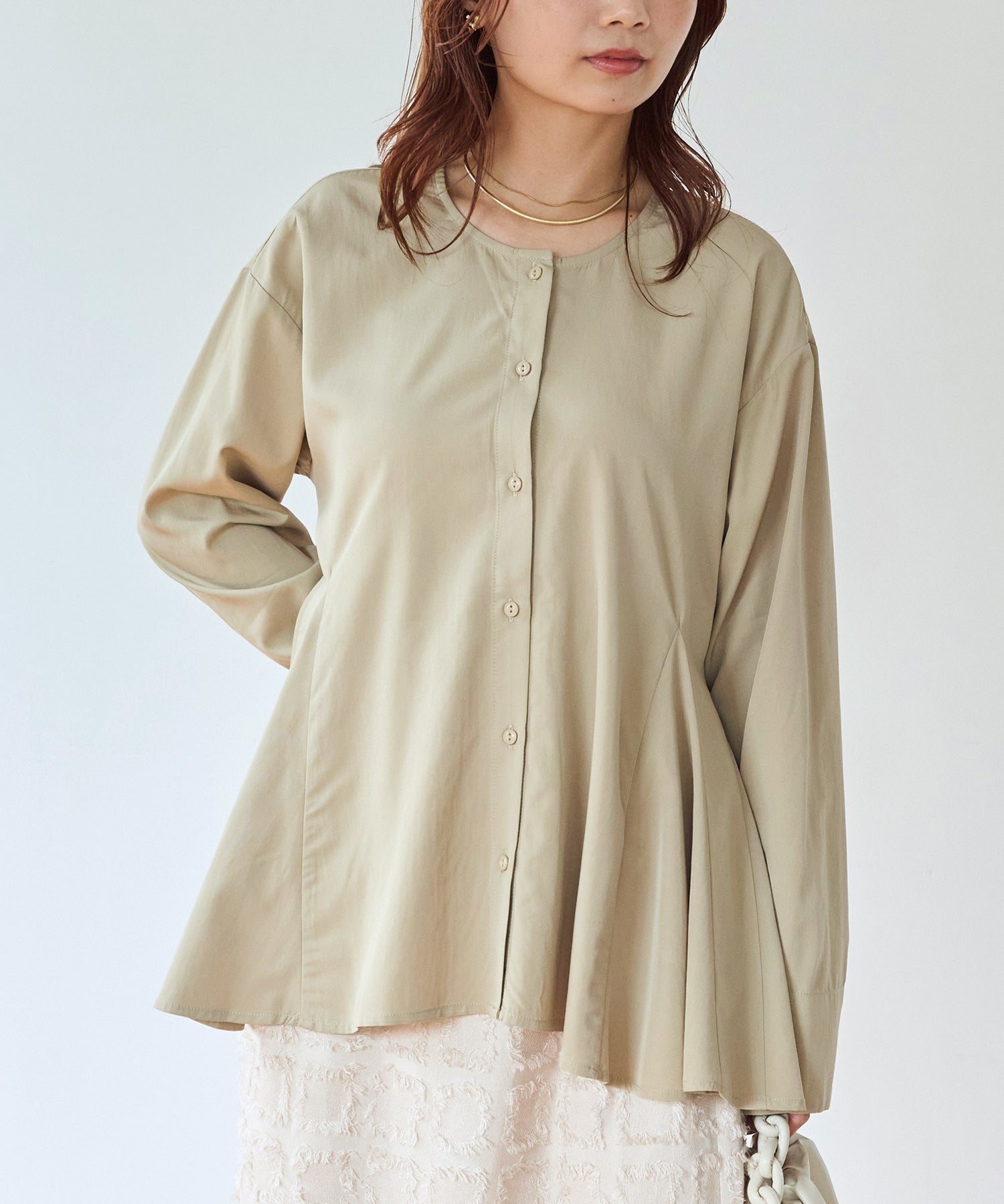 好機能シリーズ】抗菌/防臭 ペプラムフレアブラウス | ラビアンジェ