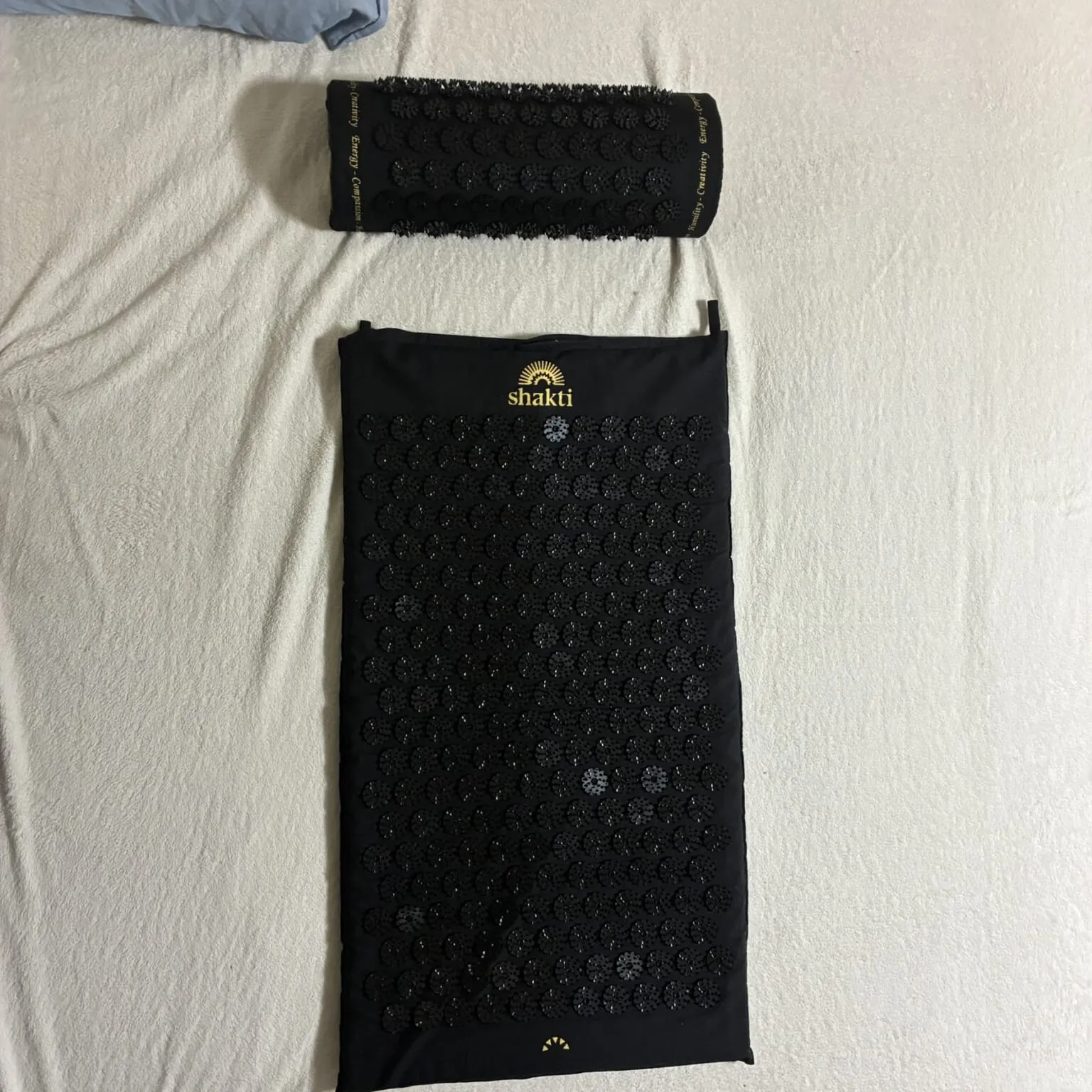 話題の「シャクティマット」40代愛用レポ！2名分】痛みは？使い続けて