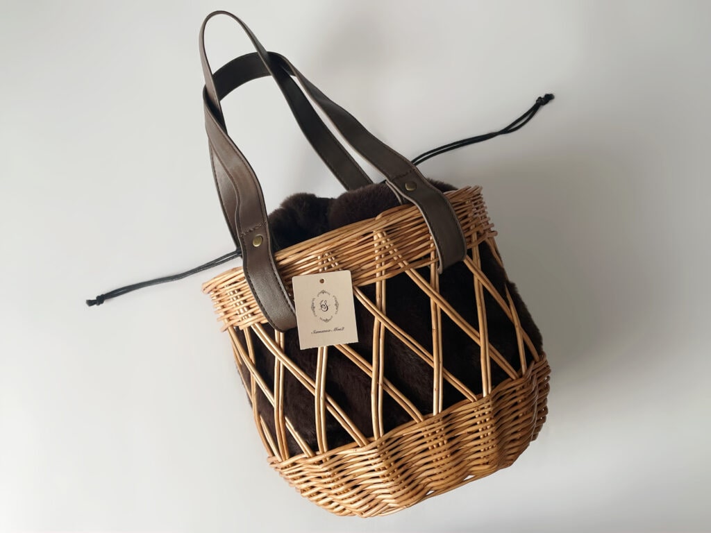 異素材MIXが可愛い！ファー巾着かごバッグが仲間入り！ | LEE