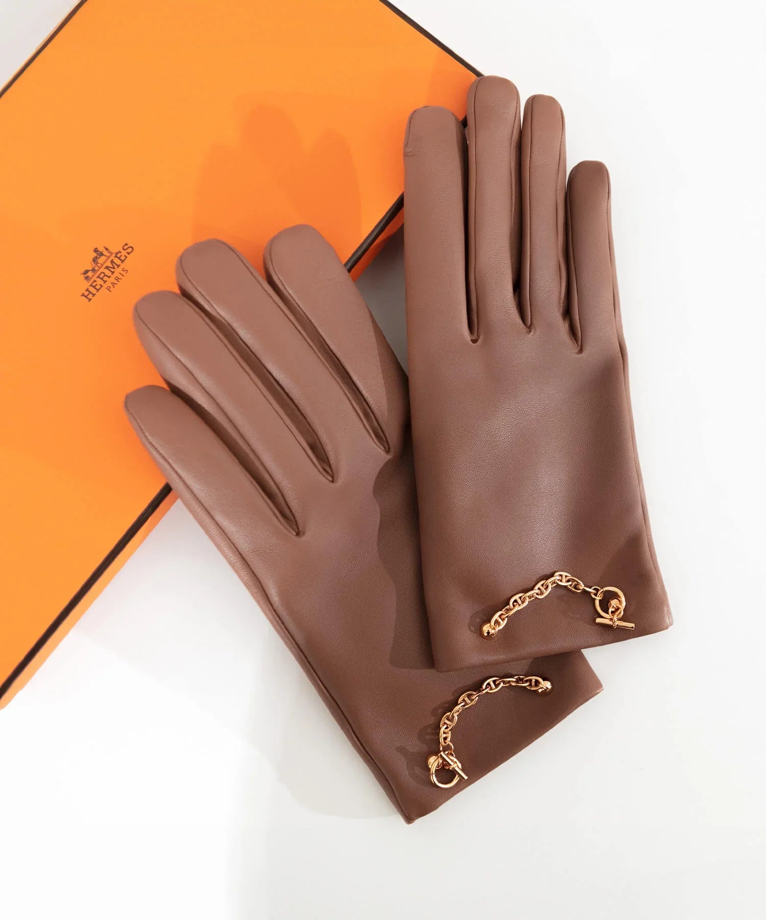 SOLD OUT】【新品】HERMÈS（エルメス） 手袋 《ボニー》 アニョー