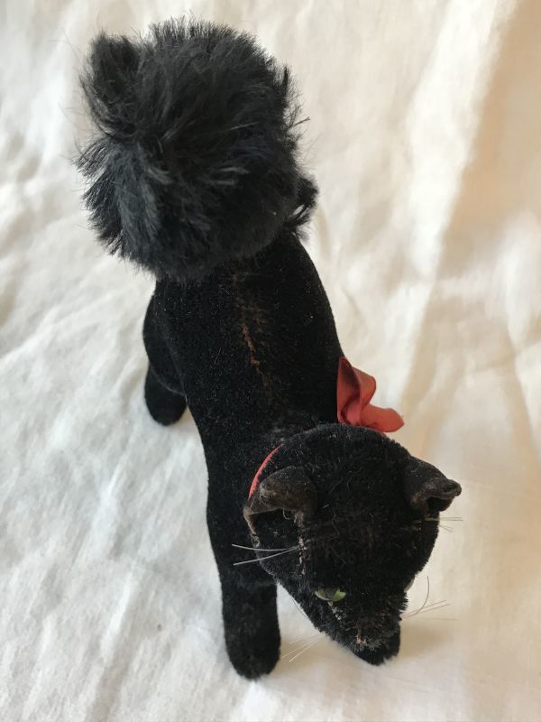 steiff 黒猫のぬいぐるみ (大) 赤リボン jouet・おもちゃ