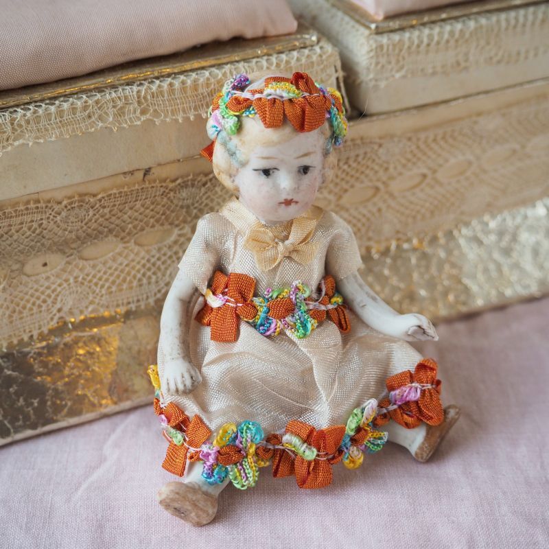 オレンジ色リボンのビスクドール／ミニョネット jouet・おもちゃ