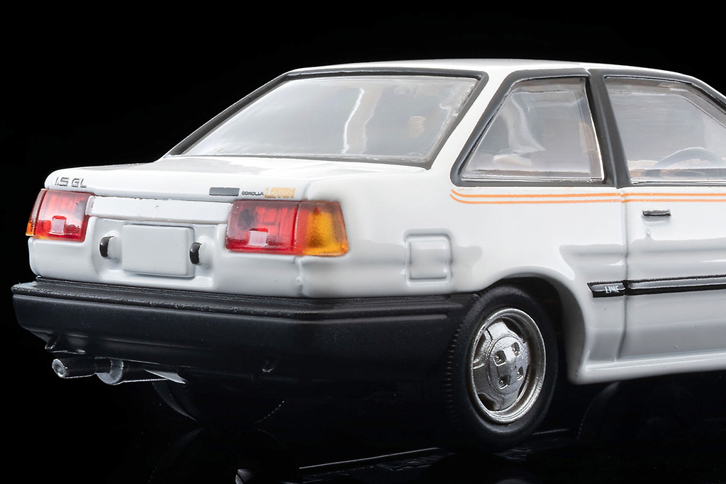 AE85／86カローラ・レビン」に新仕様登場！トミーテック製1/64ミニカー