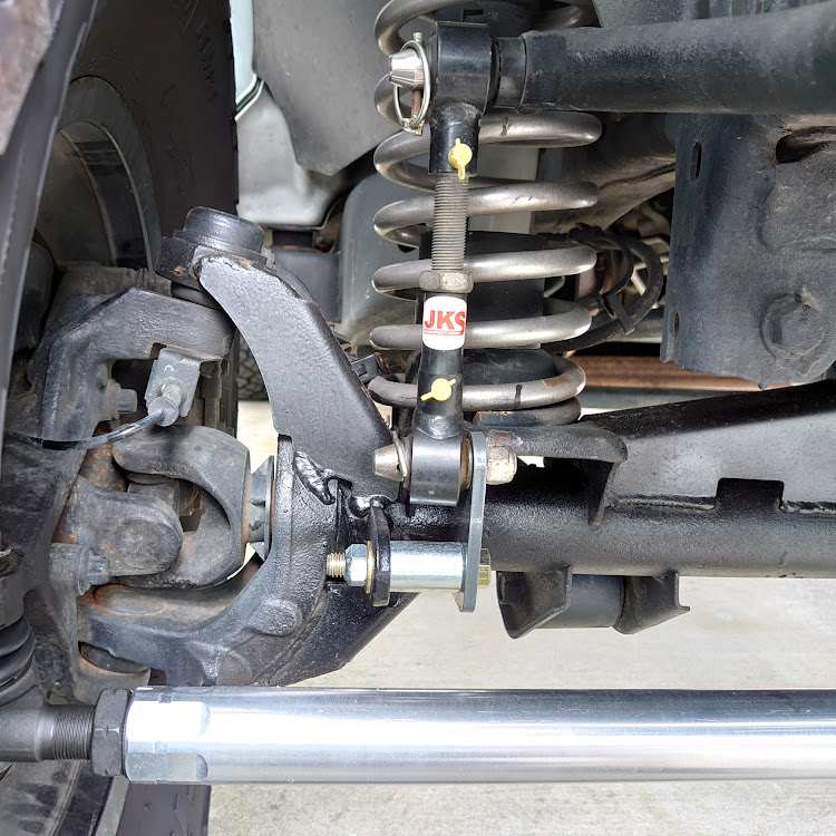 ラングラーアンリミテッドのラングラーアンリミテッド・タイロッド