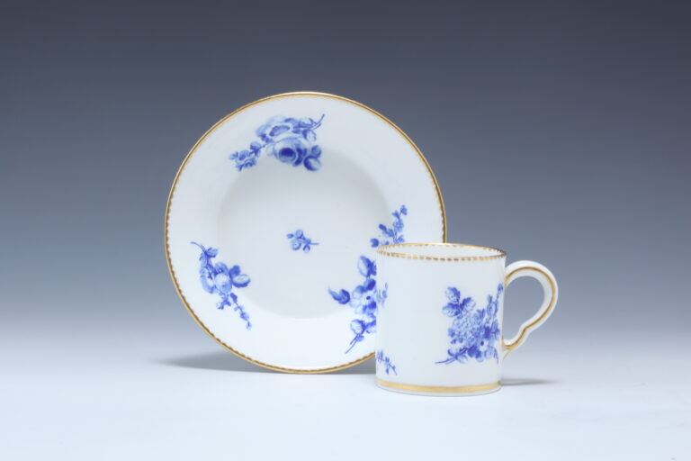 Meissen（マイセン）1880~1900年 エンジ地金彩ワトー風恋人図カップ