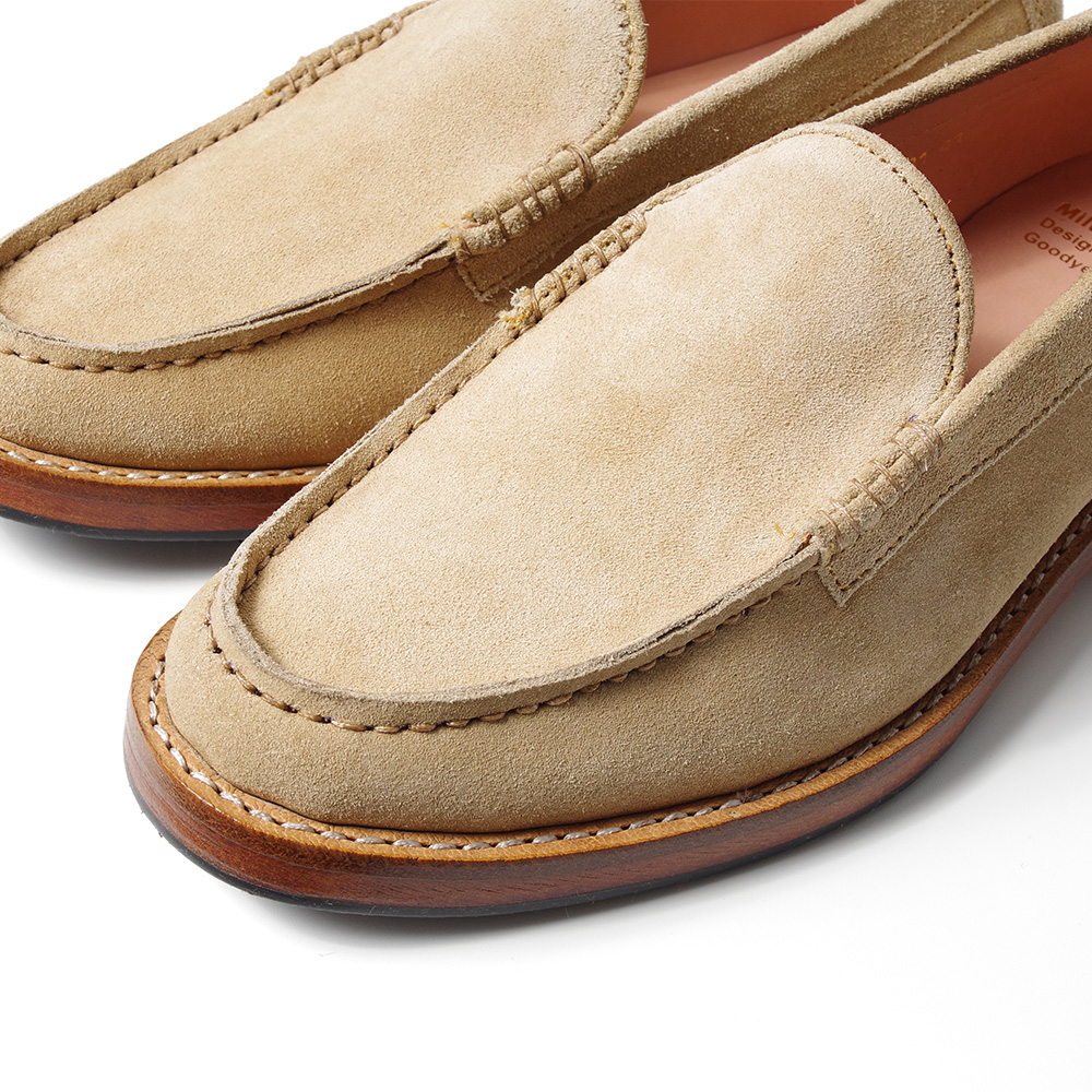 Milton Keynes ミルトンキーンズ】コブラヴァンプ レザースリッポン