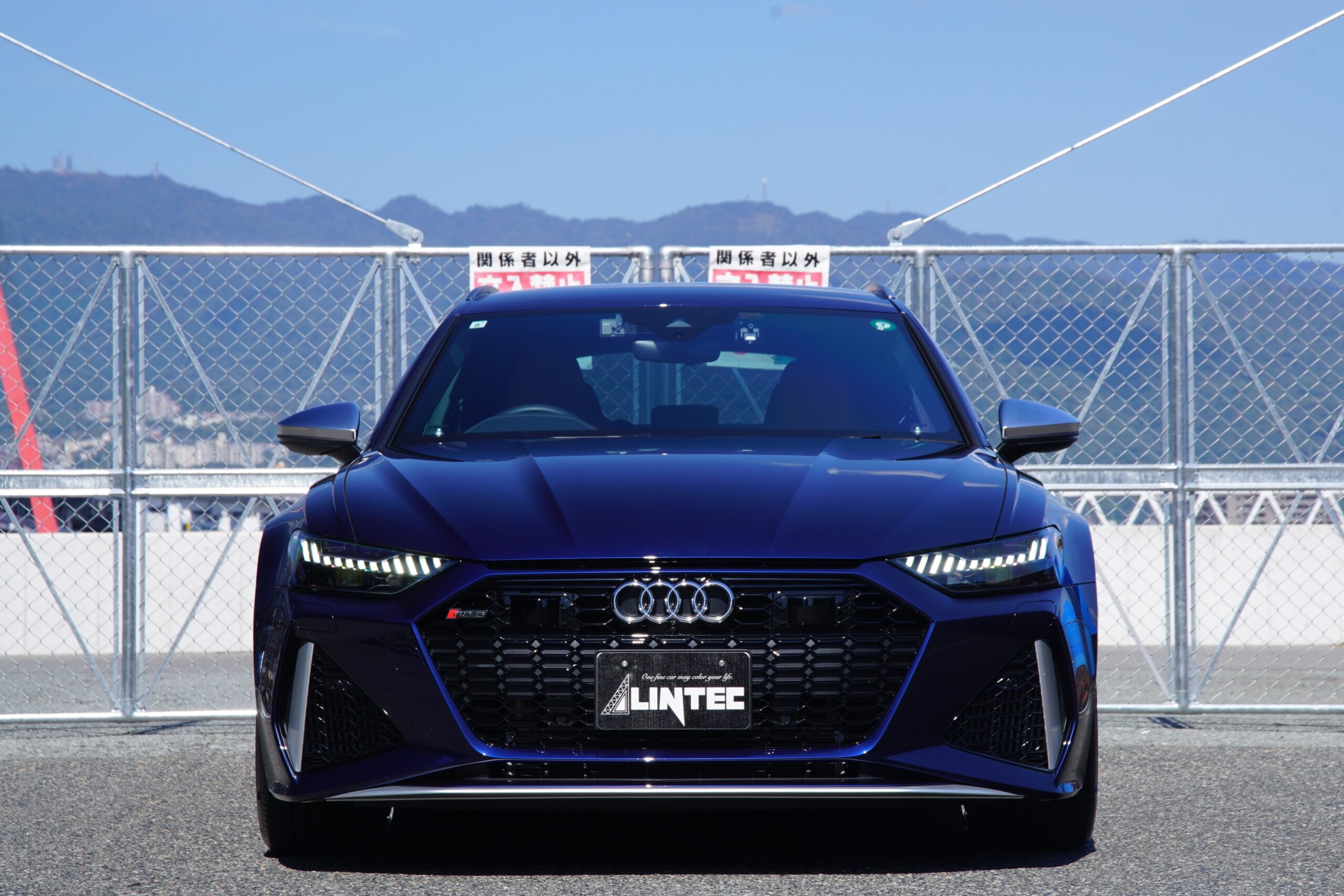 アウディ RS6アバント 1年保証案内可 エアサスペンション装着車 4WD