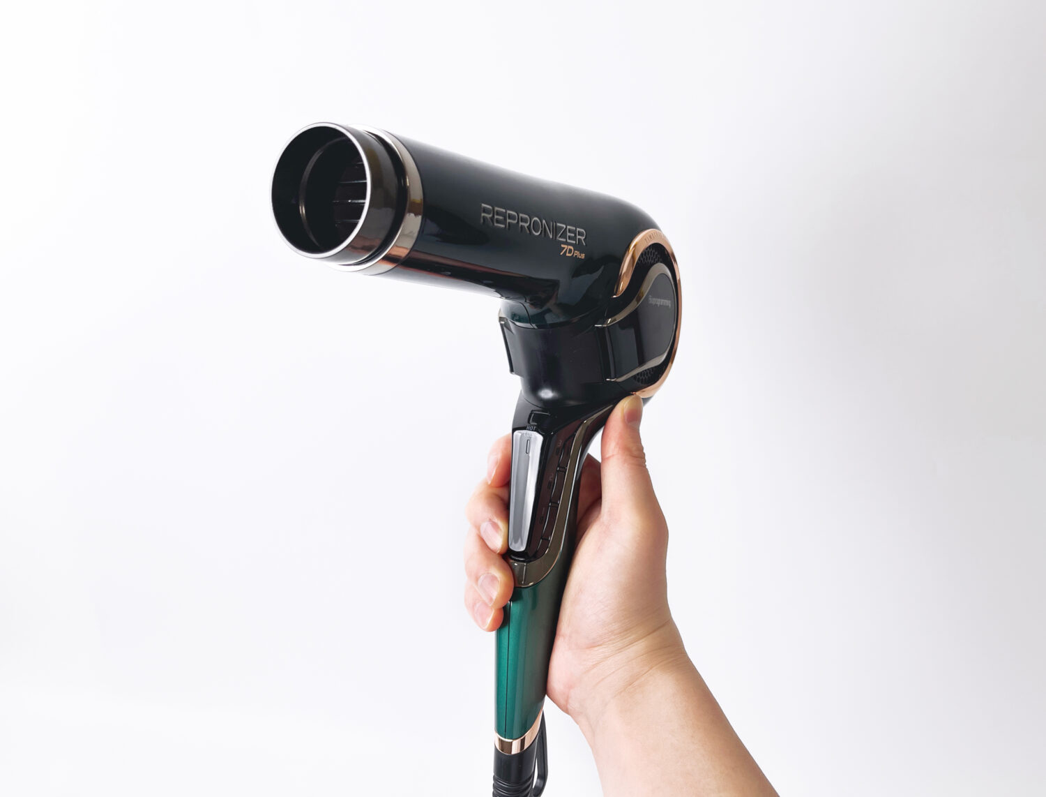 おすすめではない？】美容師がレプロナイザー7Dを辛口評価する理由を