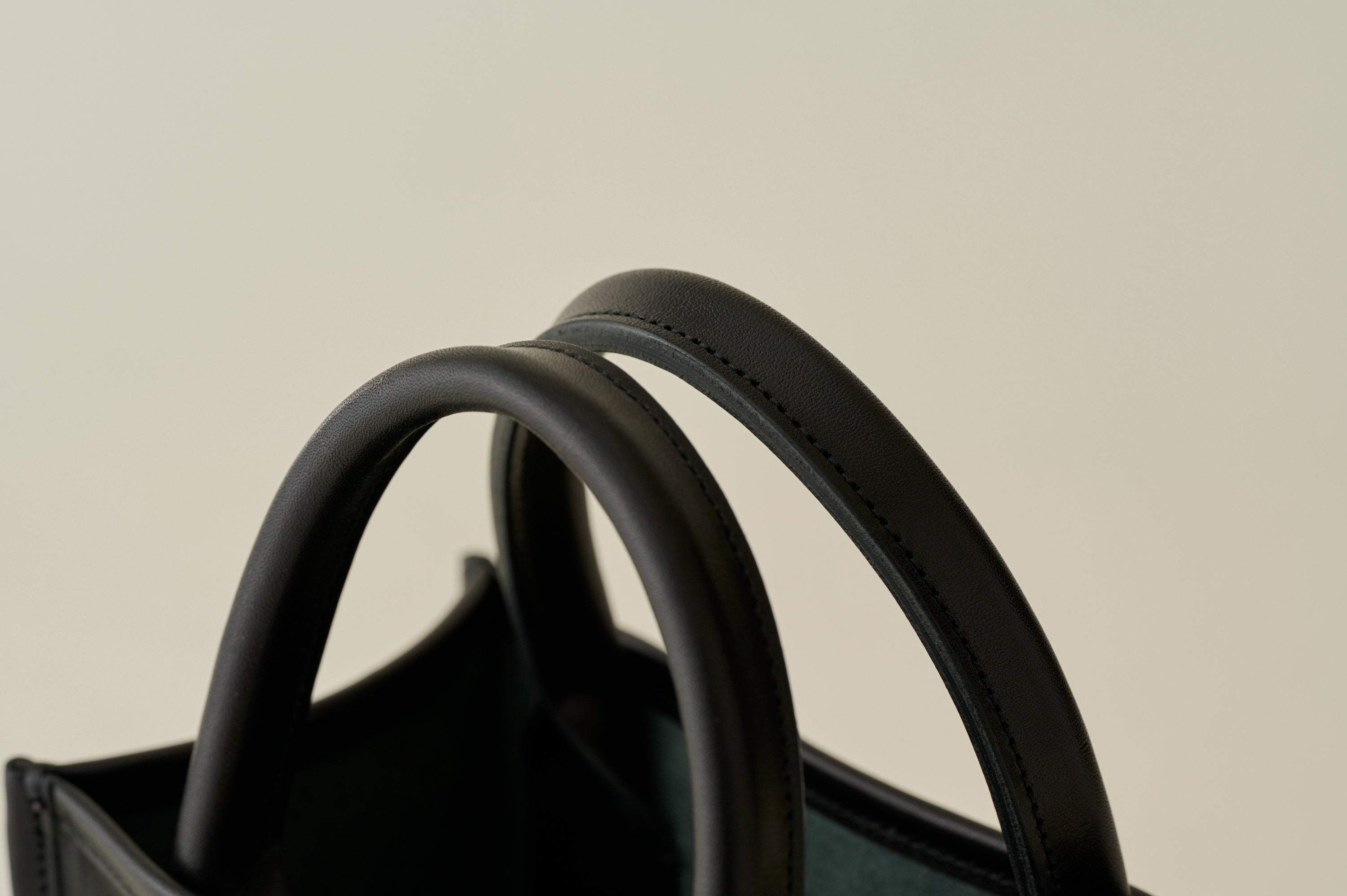 Leather Mini Book Bag │ LIFESTYLIST