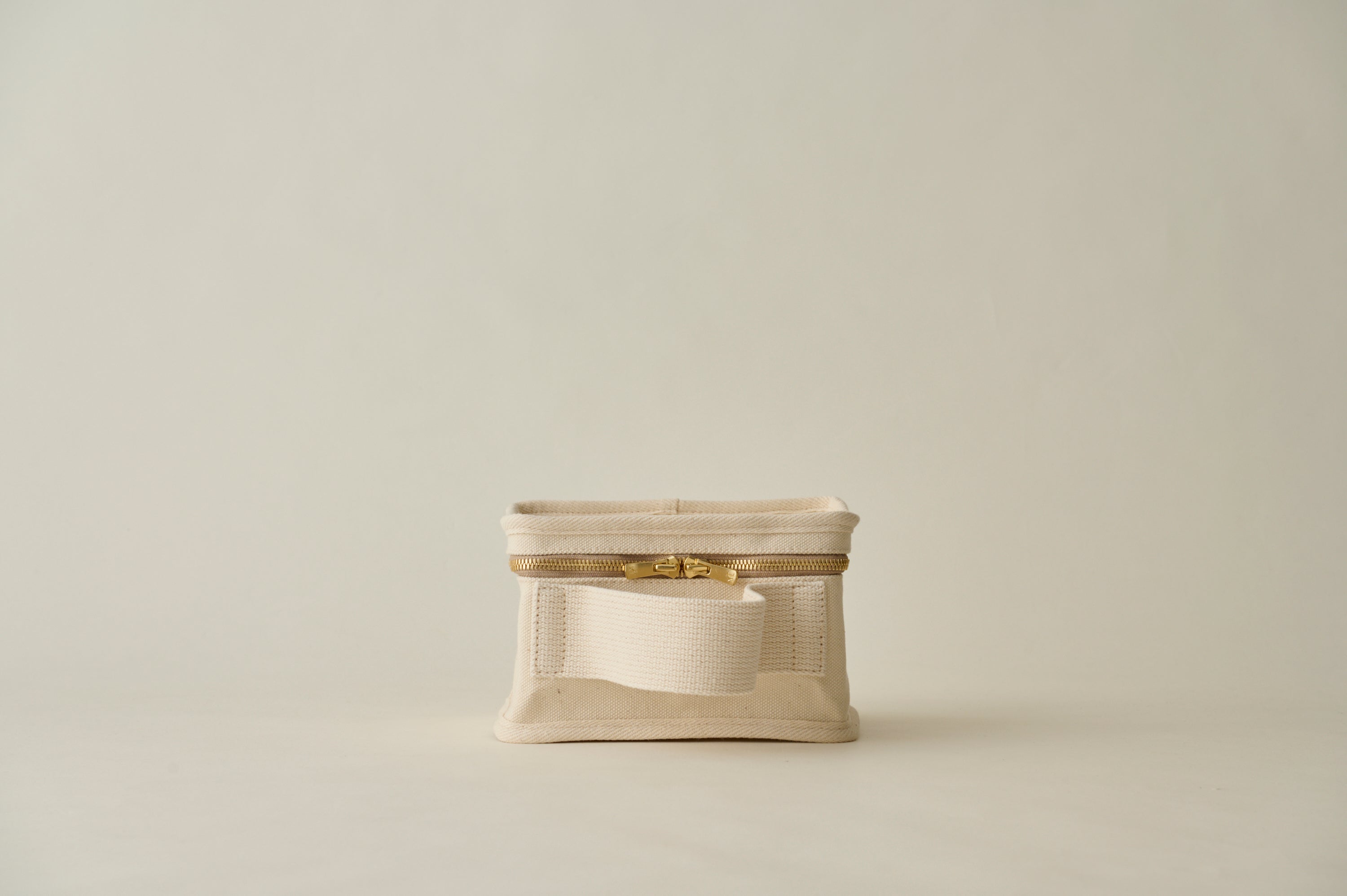 Canvas Mini Book Bag / LIFESTYLIST