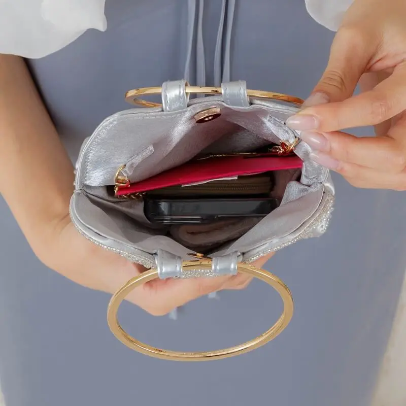 グレーの2wayリングハンドルバッグ | アサクラ | E-8069 | 結婚式