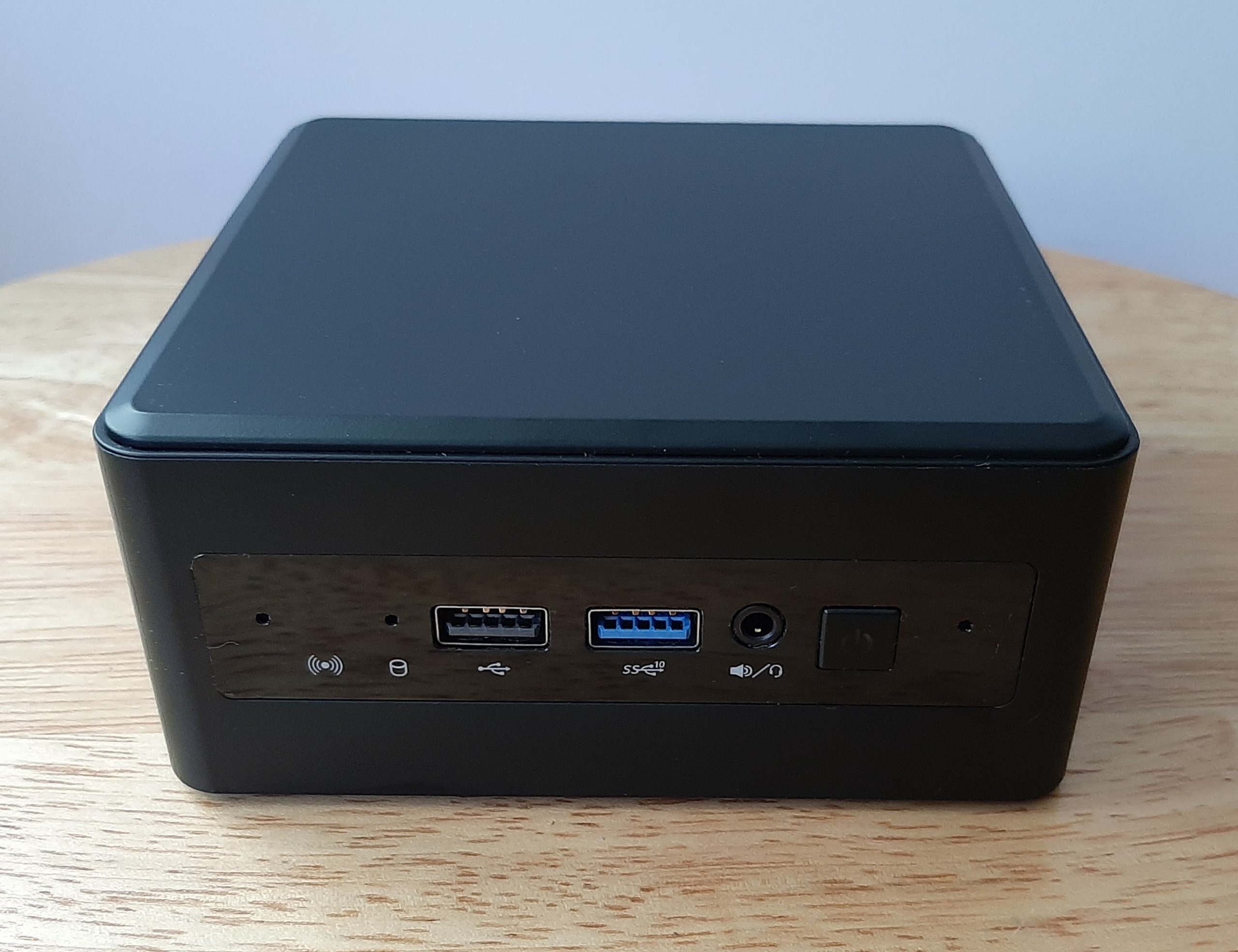 Simply NUC Onyx NUC13OXv9 Review: 4x4 Mini PC with Intel Core i9