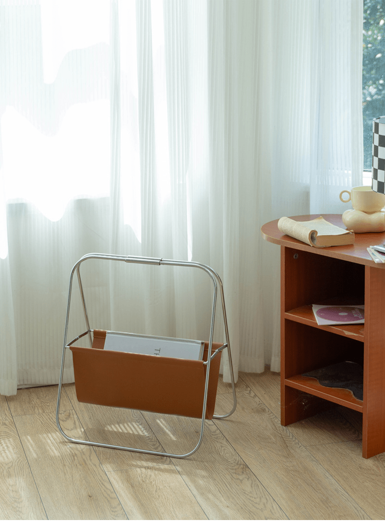 モダンマガジンラック – Little Rooms