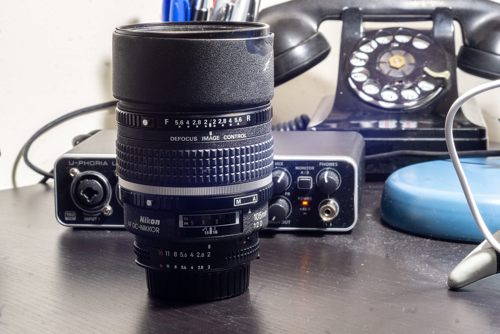 Optical Review Blog No. 10 – AF DC Nikkor 105mm 1:2D – Alex Luyckx