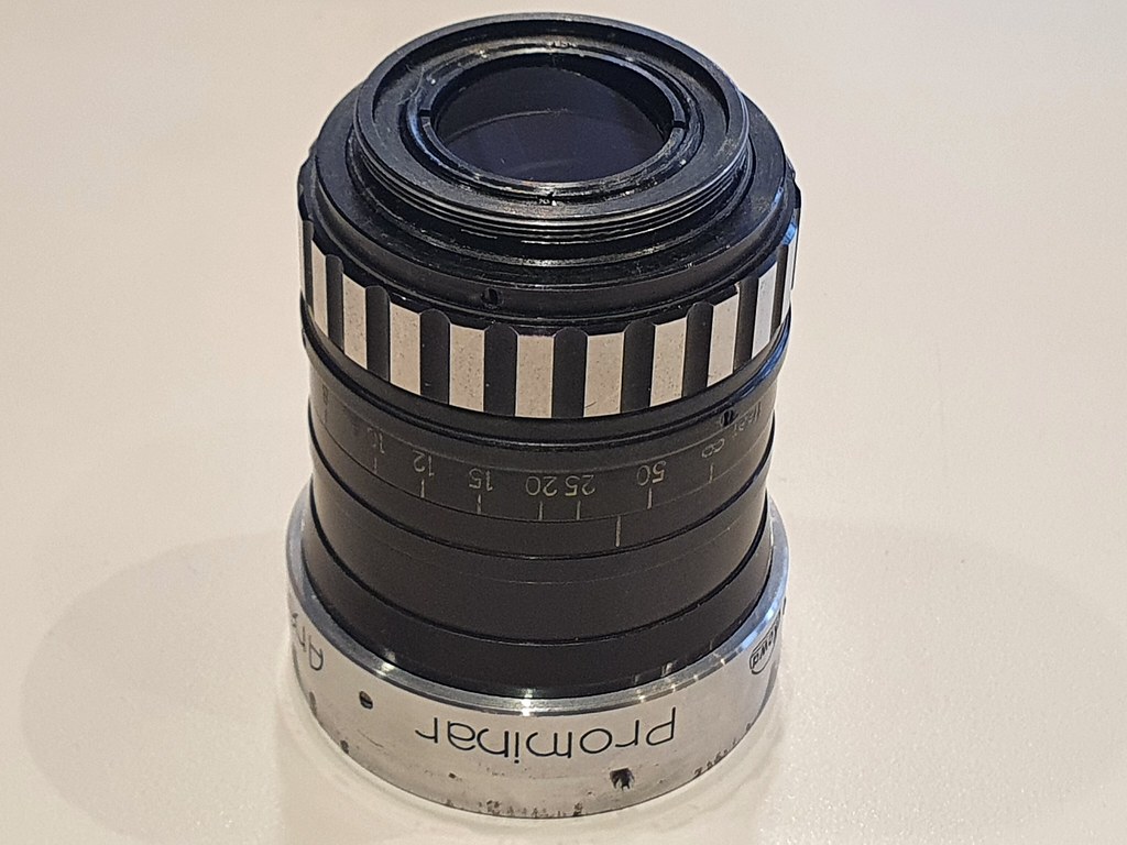 レンズ沼354本目】KOWA Prominar Anamorphic-8でワイドシネマの世界を