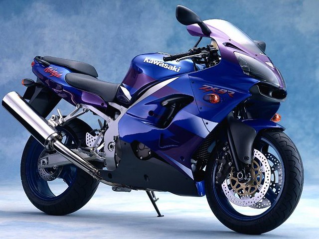 Kawasaki 900 ZX-9R 2000 - Motorcycle specifications, reviews, photos