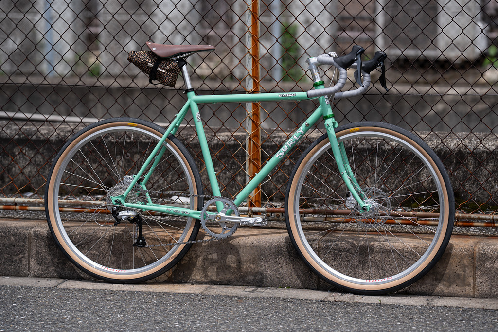 SURLY* straggler / BUILT BY BLUE LUG - CUSTOMER'S BIKE CATALOG